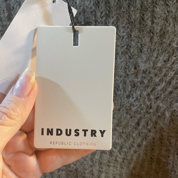 Women’s ribboned sweater color Heather size medium new with tags - Picture 3 of 6